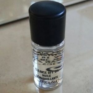 mac cleansing oil